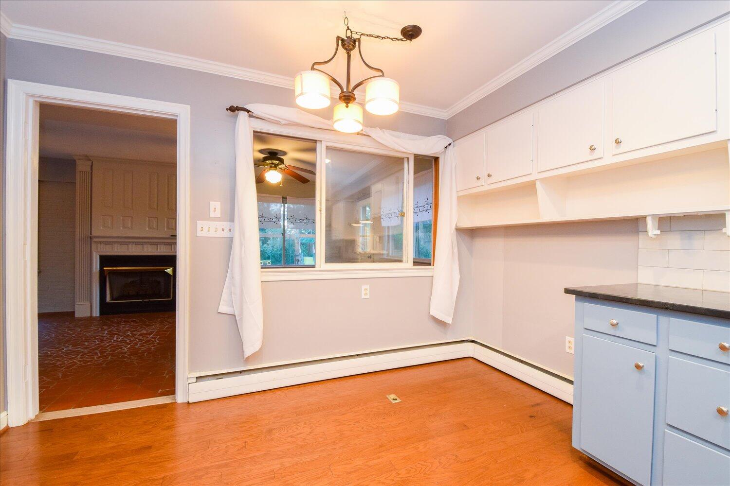 3060 Sedgefield Road Southwest Roanoke, VA 24018 - Photo 12 of 39 a view of an empty room with a window