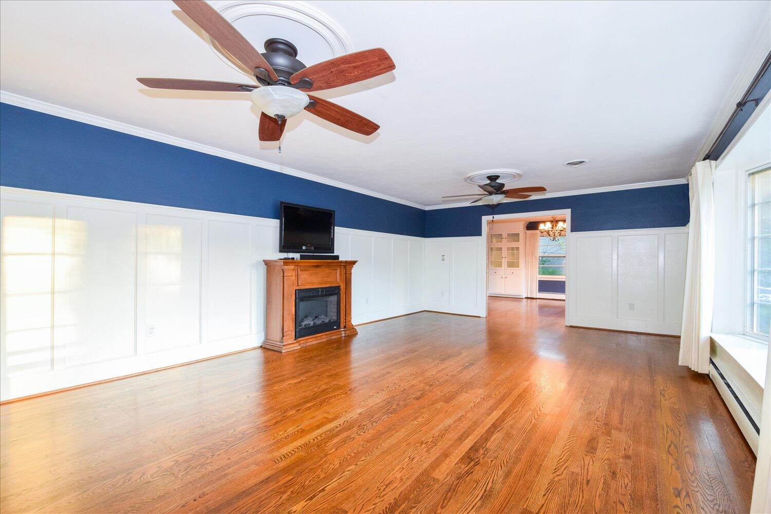 3060 Sedgefield Road Southwest Roanoke, VA 24018 - Photo 6 of 39 a view of empty room with wooden floor
