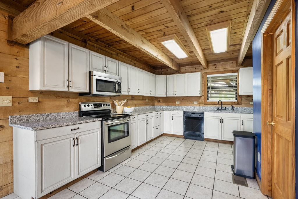 2875 Stagecoach Road Sewanee, TN 37375 - Photo 17 of 43