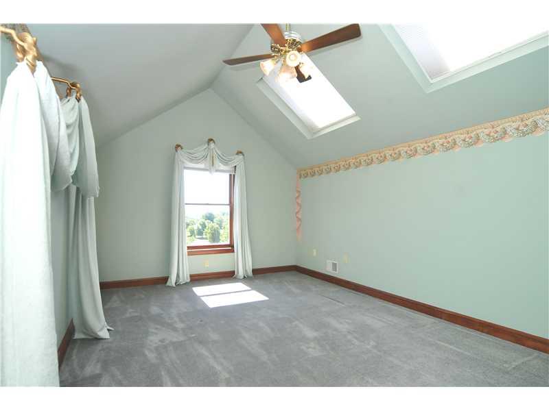 201 Lakeview Drive Coraopolis, PA 15108 - Photo 14 of 25 Other.