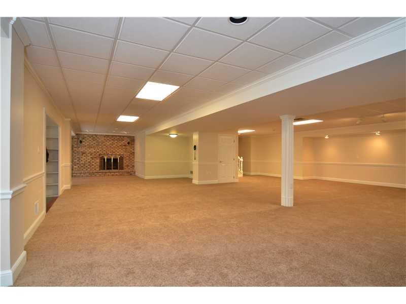 201 Lakeview Drive Coraopolis, PA 15108 - Photo 19 of 25 Basement/Game Room.