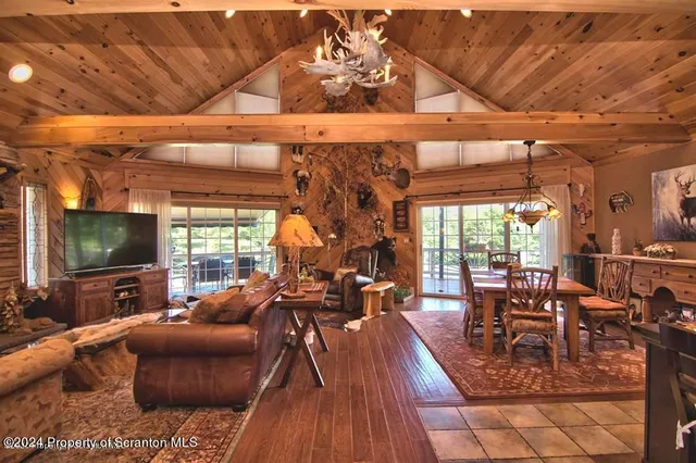 $849,000 | 20429 Highway 171, Susquehanna, PA 18847