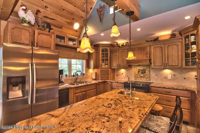 $849,000 | 20429 Highway 171, Susquehanna, PA 18847