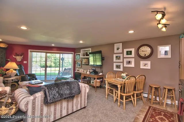 $849,000 | 20429 Highway 171, Susquehanna, PA 18847