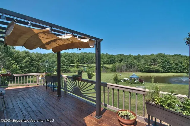 $849,000 | 20429 Highway 171, Susquehanna, PA 18847