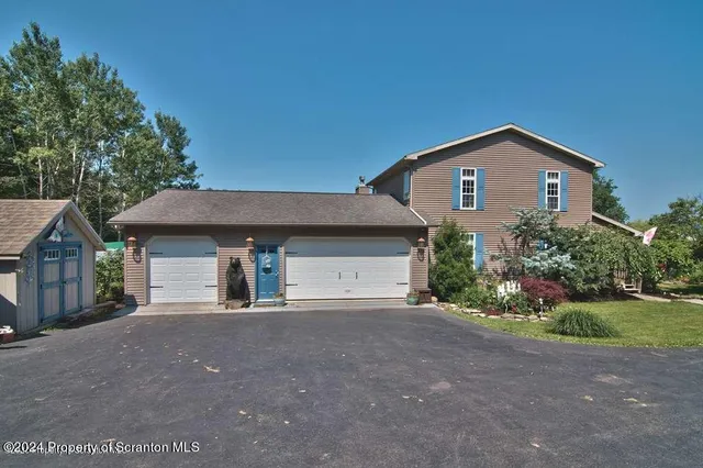 $849,000 | 20429 Highway 171, Susquehanna, PA 18847