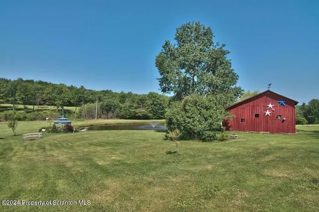 $849,000 | 20429 Highway 171, Susquehanna, PA 18847