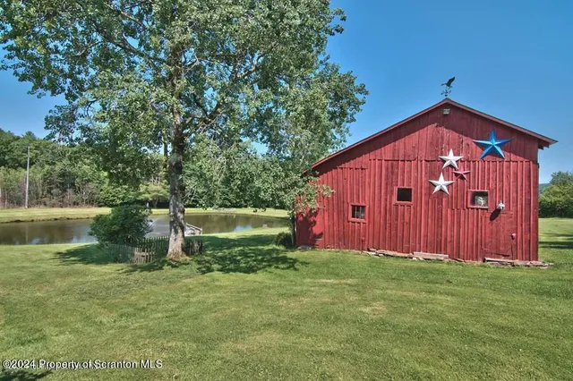 $849,000 | 20429 Highway 171, Susquehanna, PA 18847