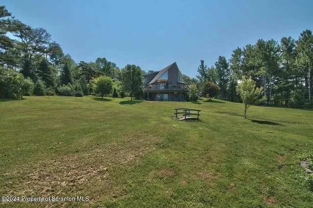 $849,000 | 20429 Highway 171, Susquehanna, PA 18847
