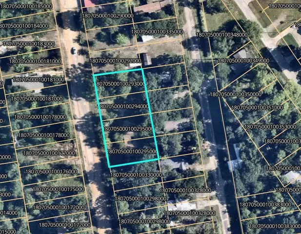 a view of entryway with outdoor area