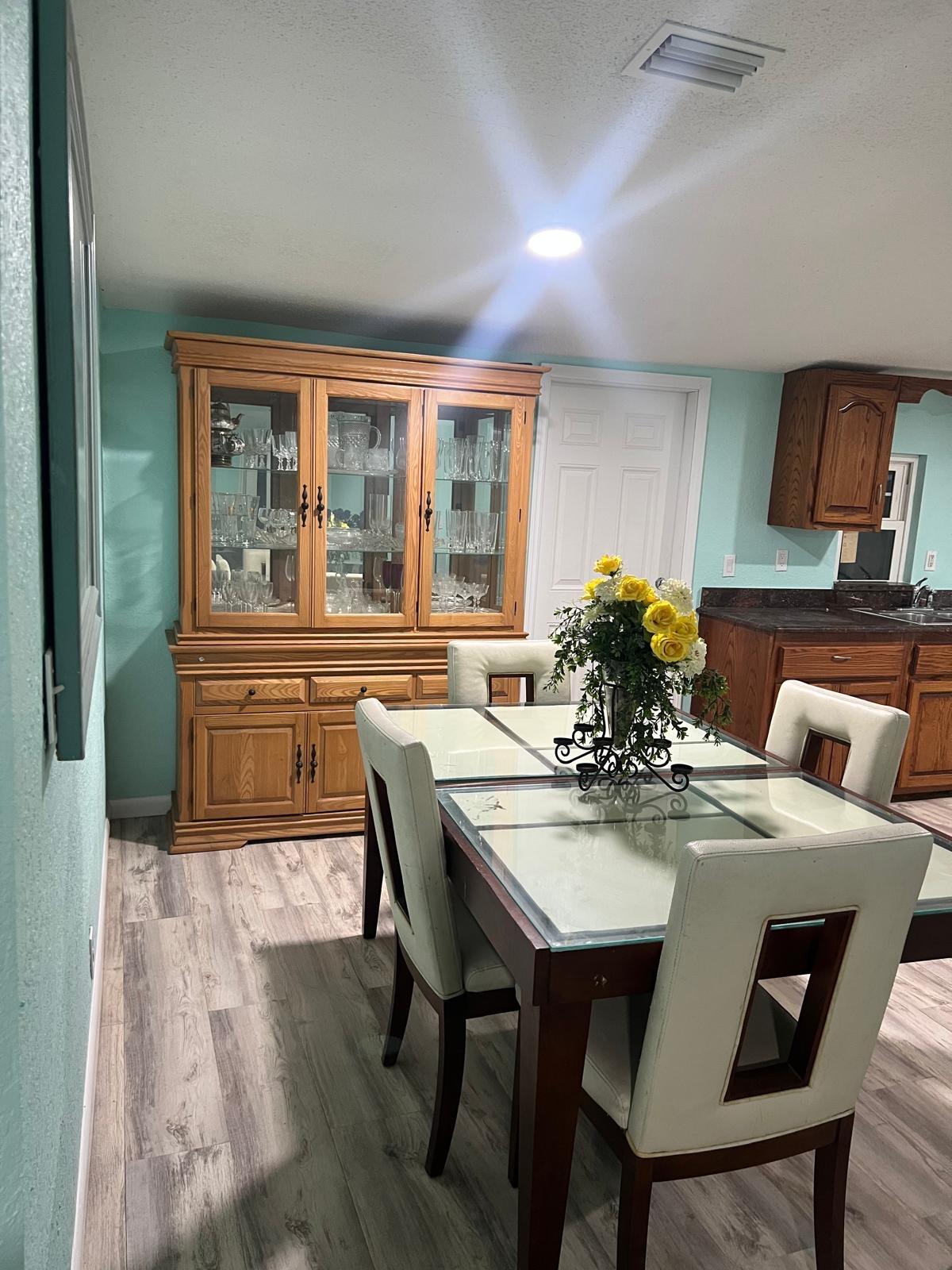 20480 Northwest 294th Street Okeechobee, FL 34972 - Photo 4 of 12 Dinning room