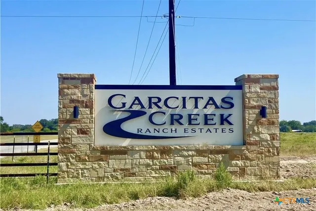 $155,200 | 0 Sydnie Rnch Road, Inez, TX 77968