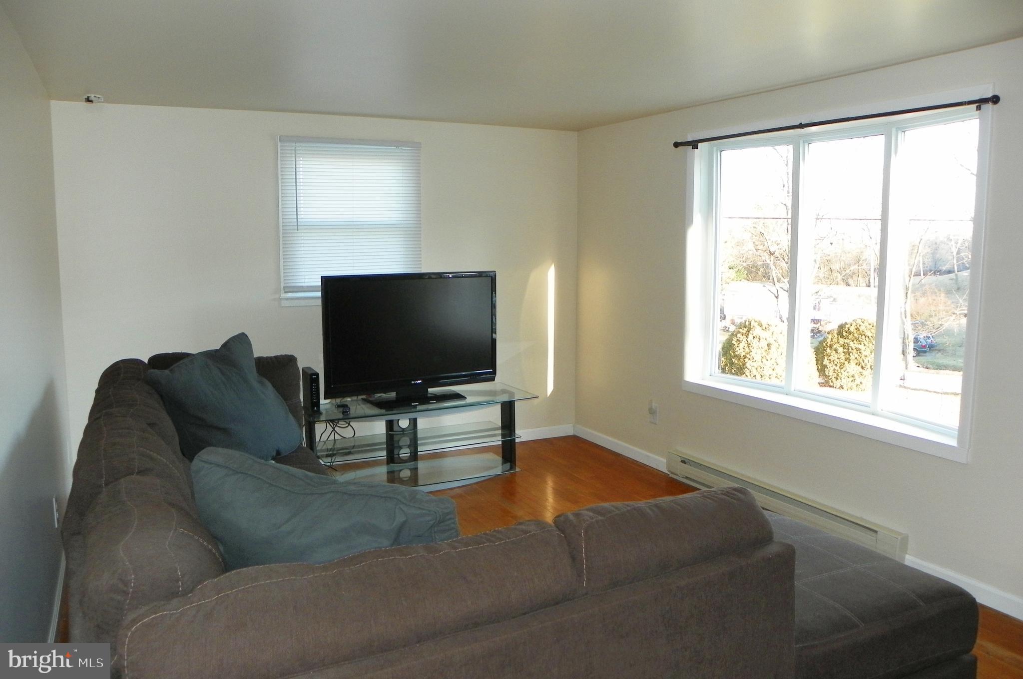 7667 Creager Road Waynesboro, PA 17268 - Photo 11 of 53 Gallery Image 11