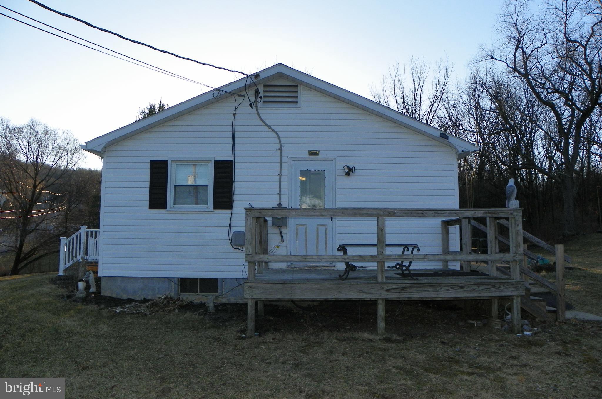 7667 Creager Road Waynesboro, PA 17268 - Photo 4 of 53 Gallery Image 4