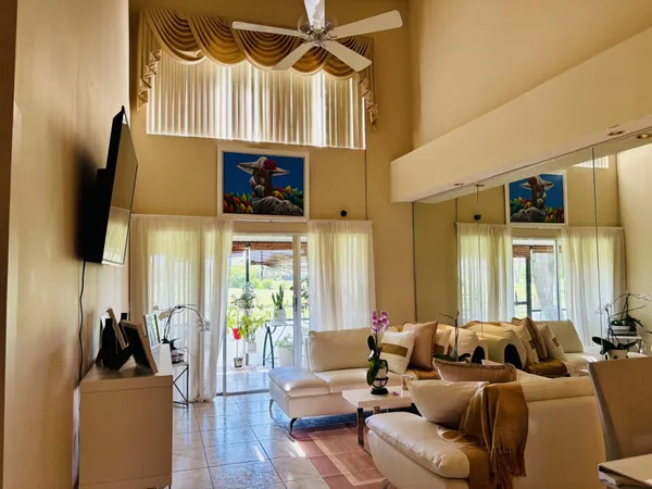 $420,000 | 7426 Pinewalk Drive South, Unit 7426, Margate, FL 33063