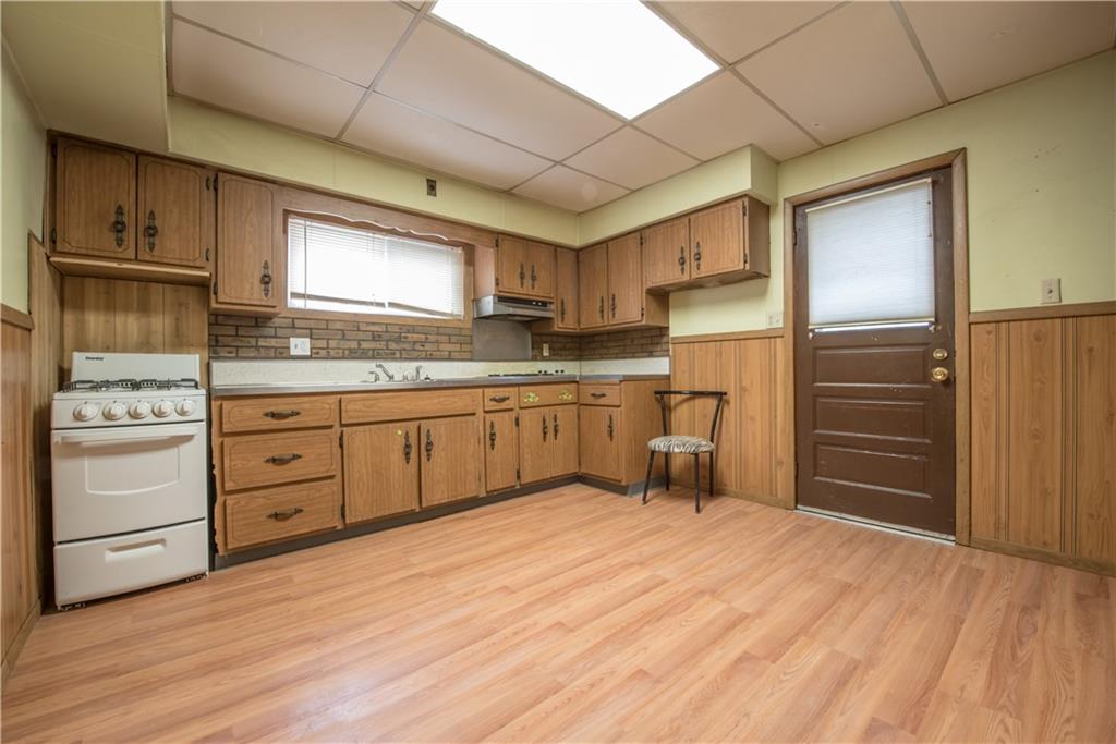 132 Pine Street Rillton, PA 15678 - Photo 3 of 16 Gallery Image 3