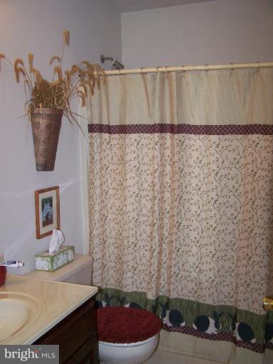 703 Long Point Road Grasonville, MD 21638 - Photo 16 of 28 Bath #1