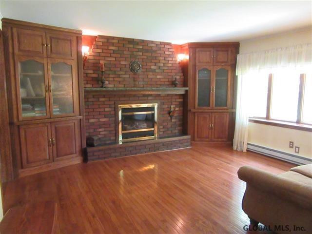14 Marcel Road Halfmoon, NY 12065 - Photo 10 of 20 Photo 10