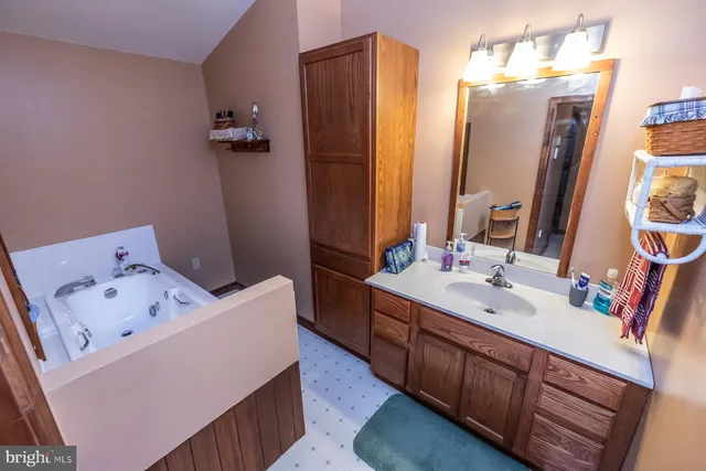 $599,000 | 580 Forest Grove Road, Vineland, NJ 08360