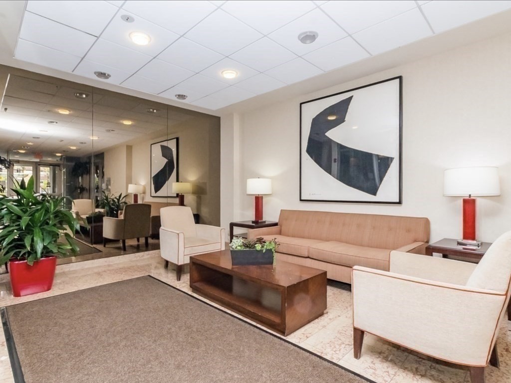 44 Washington Street, Unit 1010 Brookline, MA 02445 - Photo 14 of 15