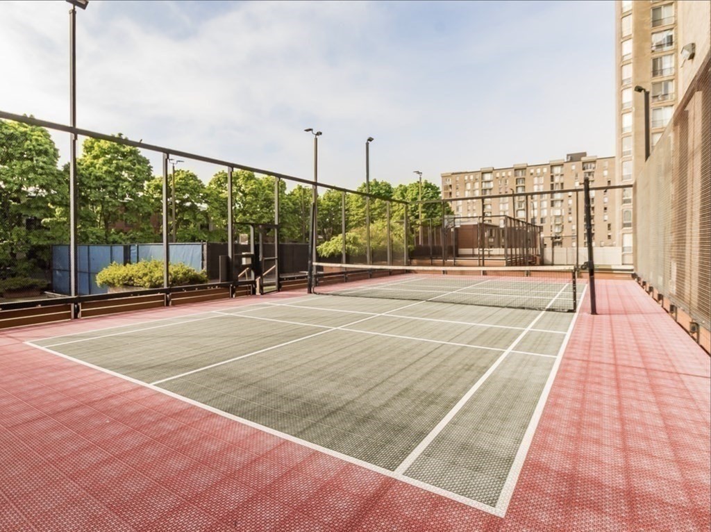 44 Washington Street, Unit 1010 Brookline, MA 02445 - Photo 8 of 15