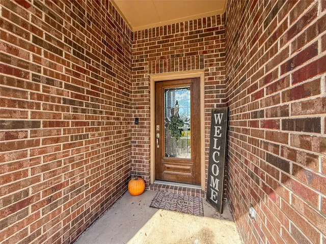 a view of a hallway with workspace