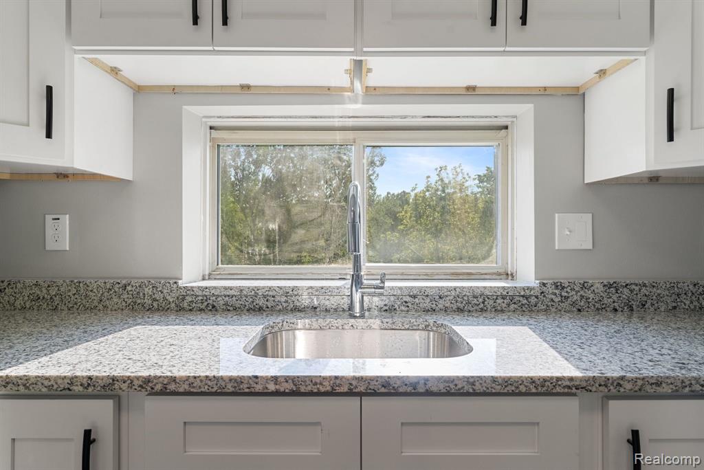 4770 Atkins Road North Street, MI 48049 - Photo 9 of 26