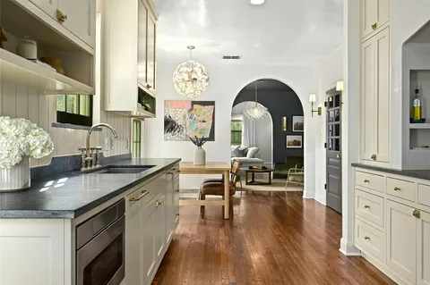 $2,375,000 | 1712 Hartford Road, Austin, TX 78703