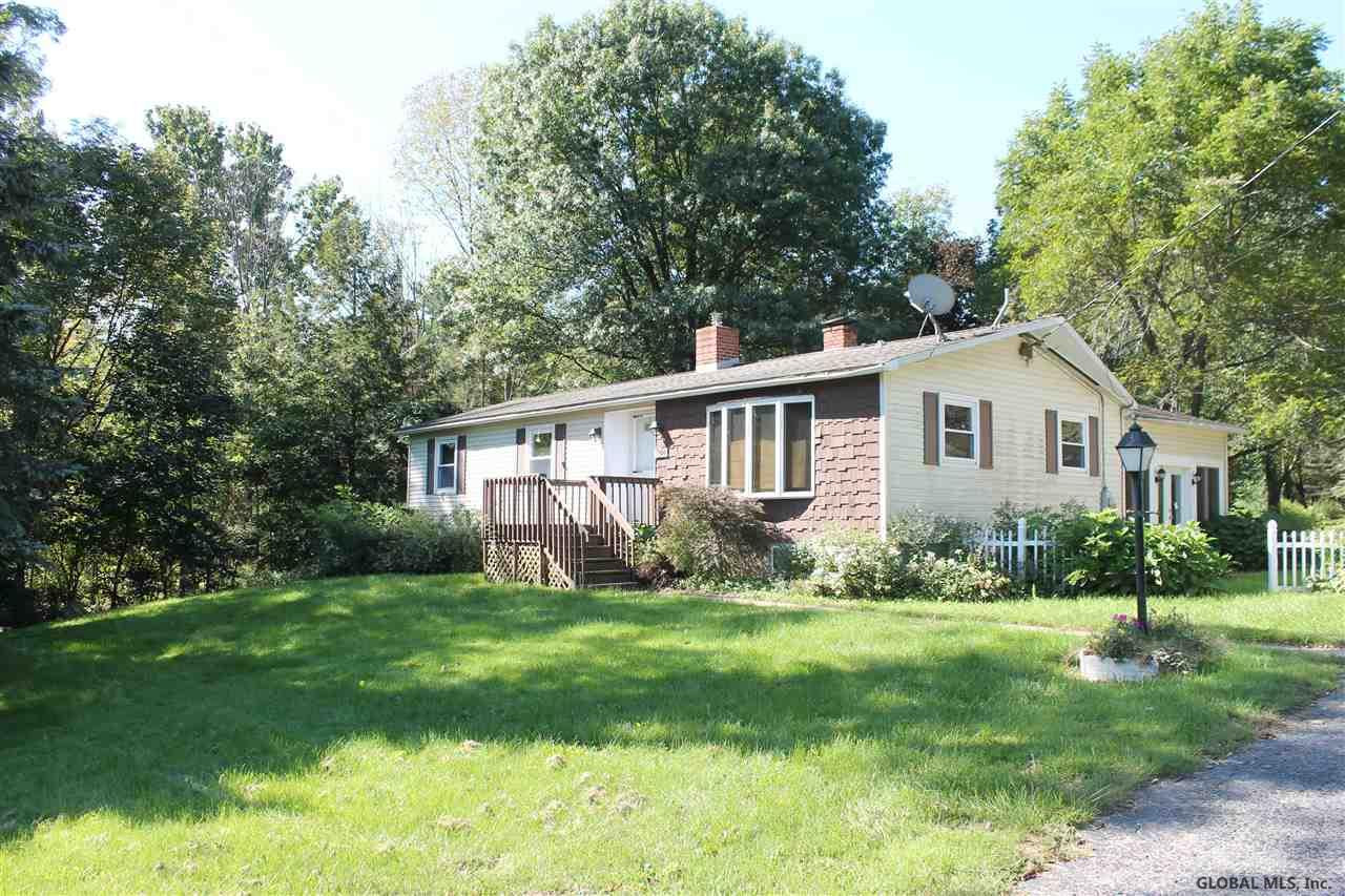 155 McQuade Road Amsterdam, NY 12010 - Photo 1 of 14 Photo 1