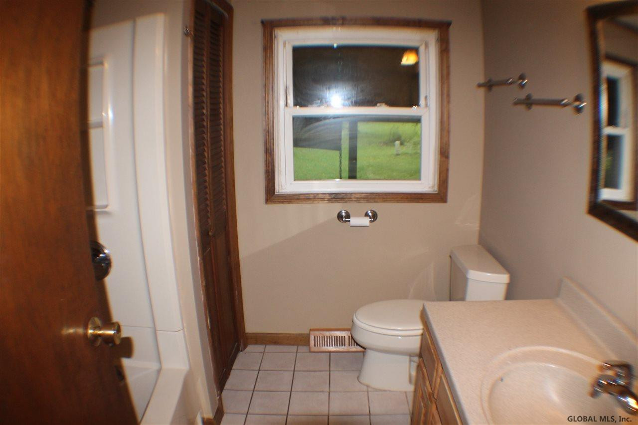 155 McQuade Road Amsterdam, NY 12010 - Photo 13 of 14 Photo 13