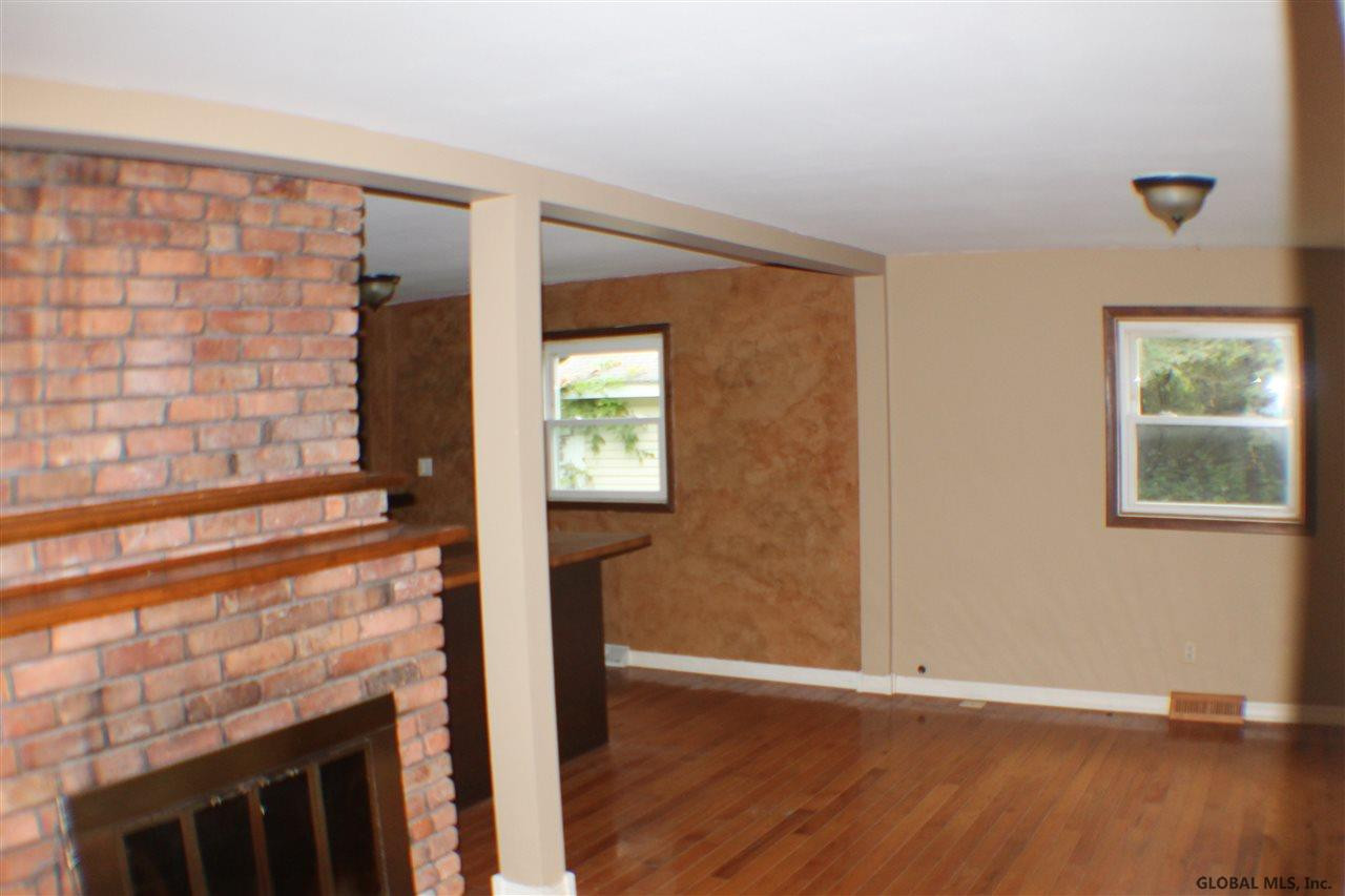 155 McQuade Road Amsterdam, NY 12010 - Photo 9 of 14 Photo 9