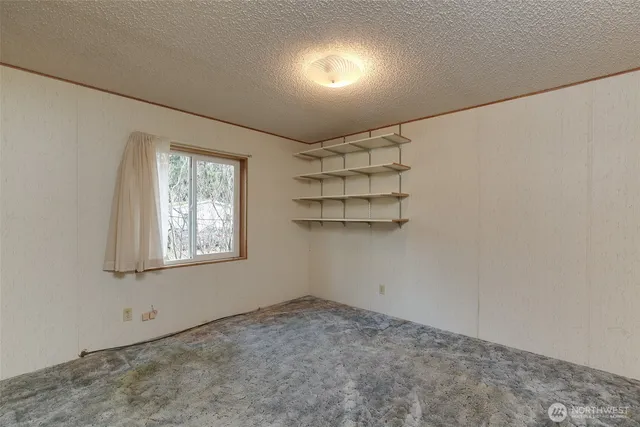 $70,000 | 4695 North Park Acres Drive, Unit 13, Oak Harbor, WA 98277