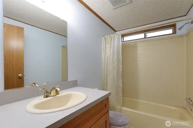 $70,000 | 4695 North Park Acres Drive, Unit 13, Oak Harbor, WA 98277