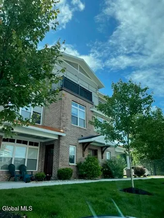 $2,550 | 2408 Backstretch Avenue, Unit 2408, Ballston Spa, NY 12020