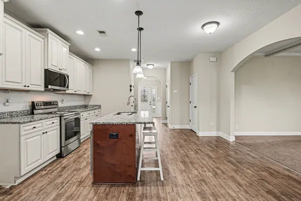 $404,900 | 1209 Winterset Drive, Clarksville, TN 37040