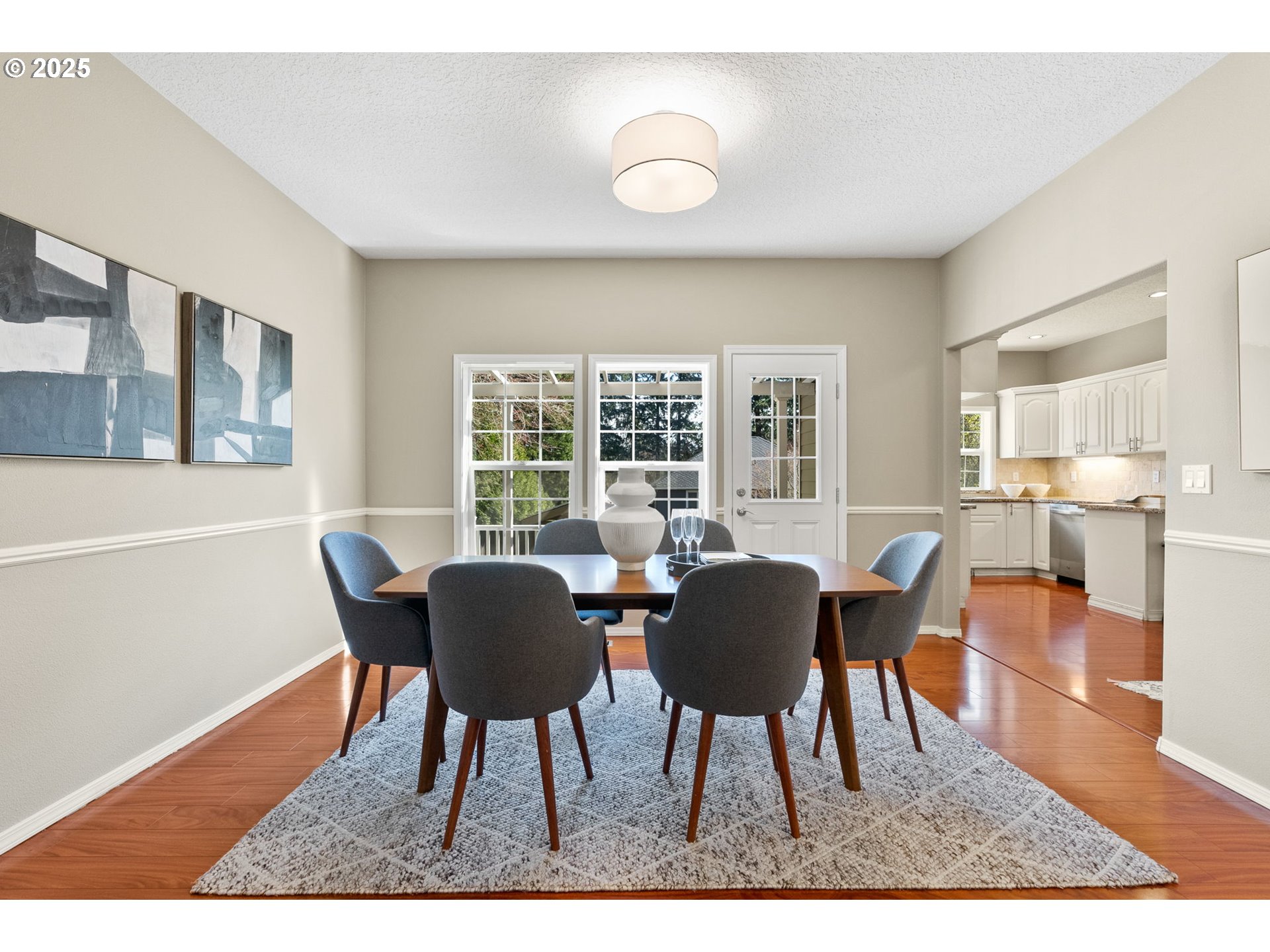 14728 Southwest 117th Place Portland, OR 97224 - Photo 11 of 48 Gallery Image 11
