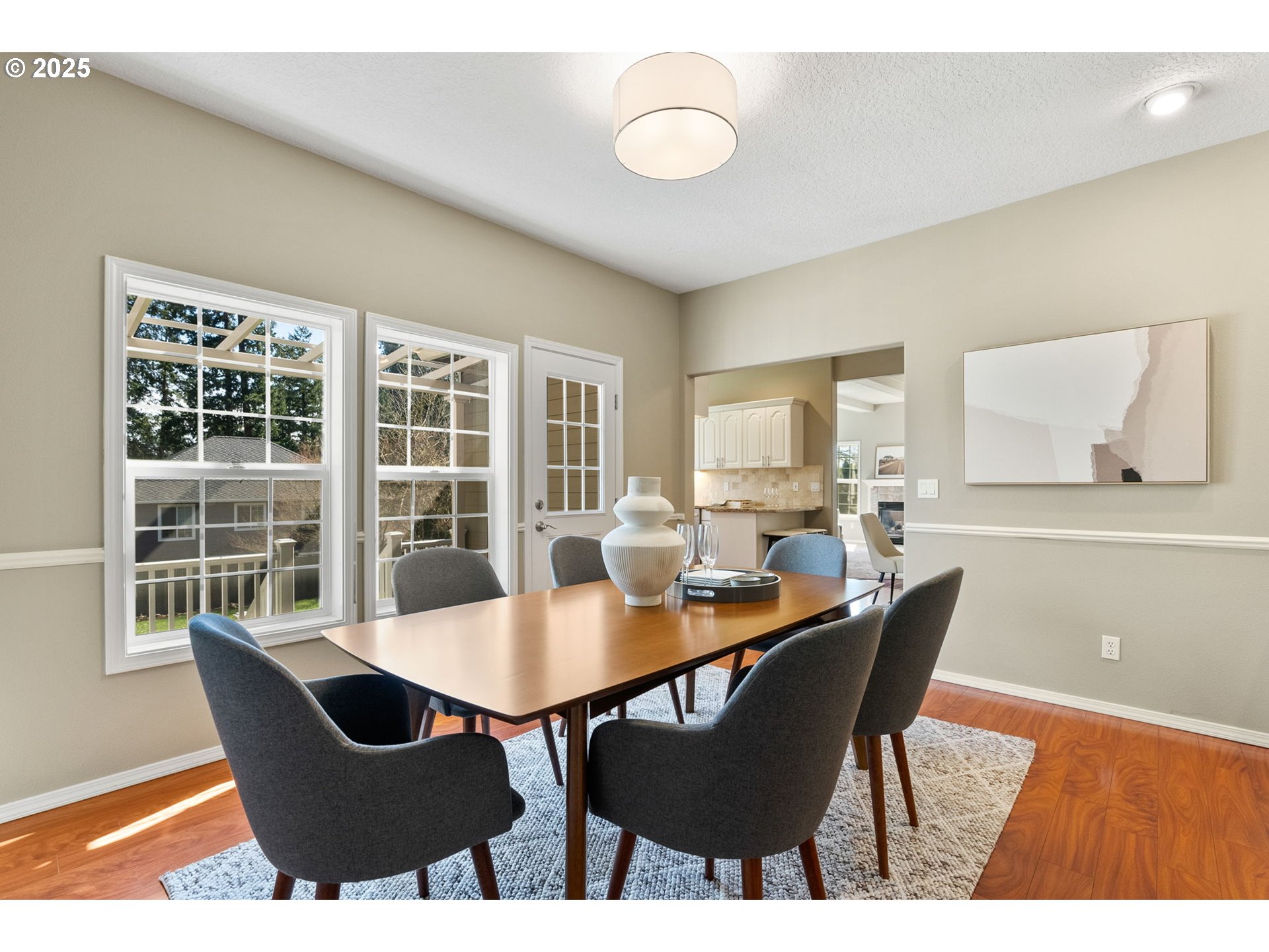 14728 Southwest 117th Place Portland, OR 97224 - Photo 12 of 48 Gallery Image 12