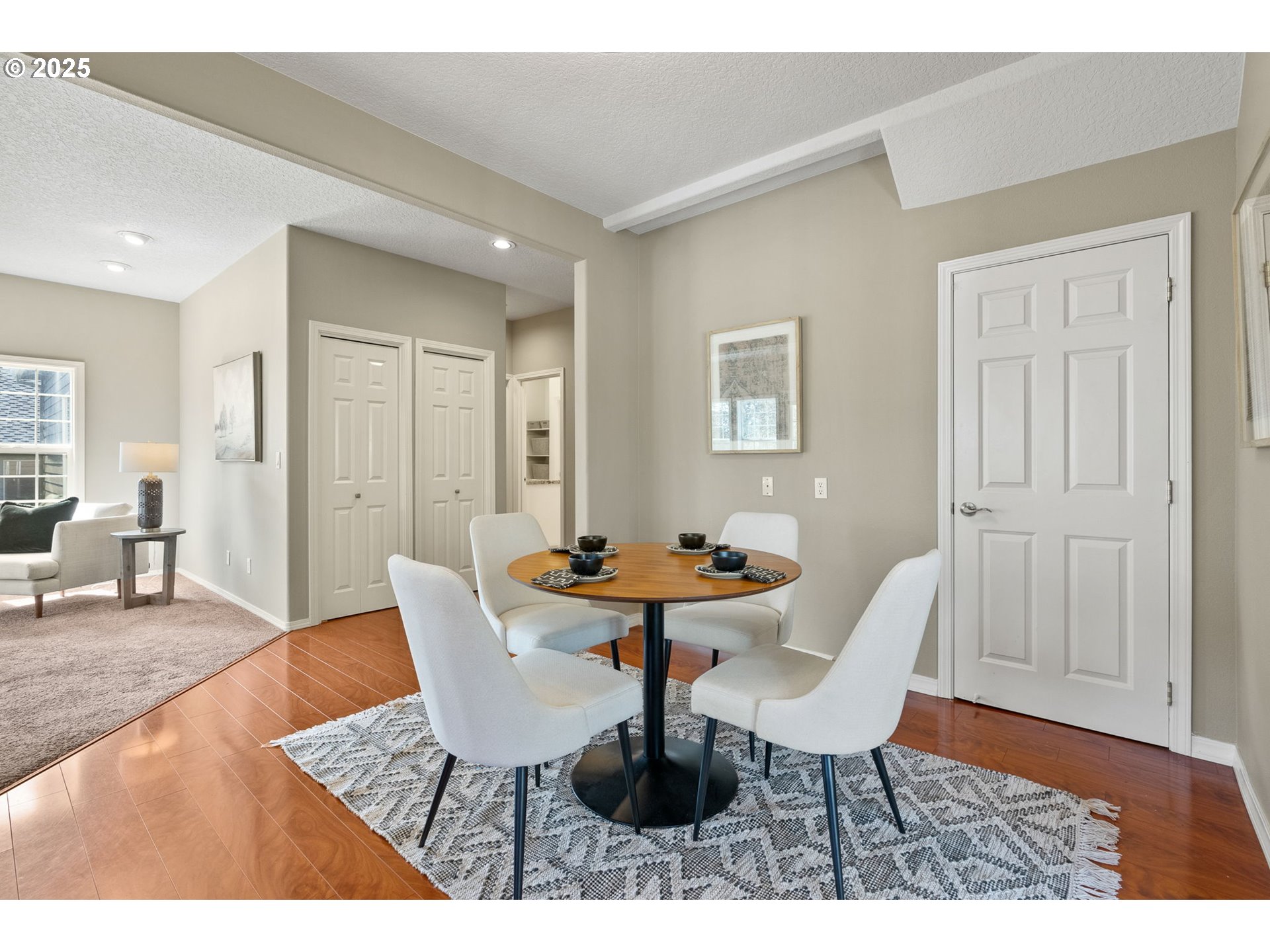 14728 Southwest 117th Place Portland, OR 97224 - Photo 16 of 48 Gallery Image 16