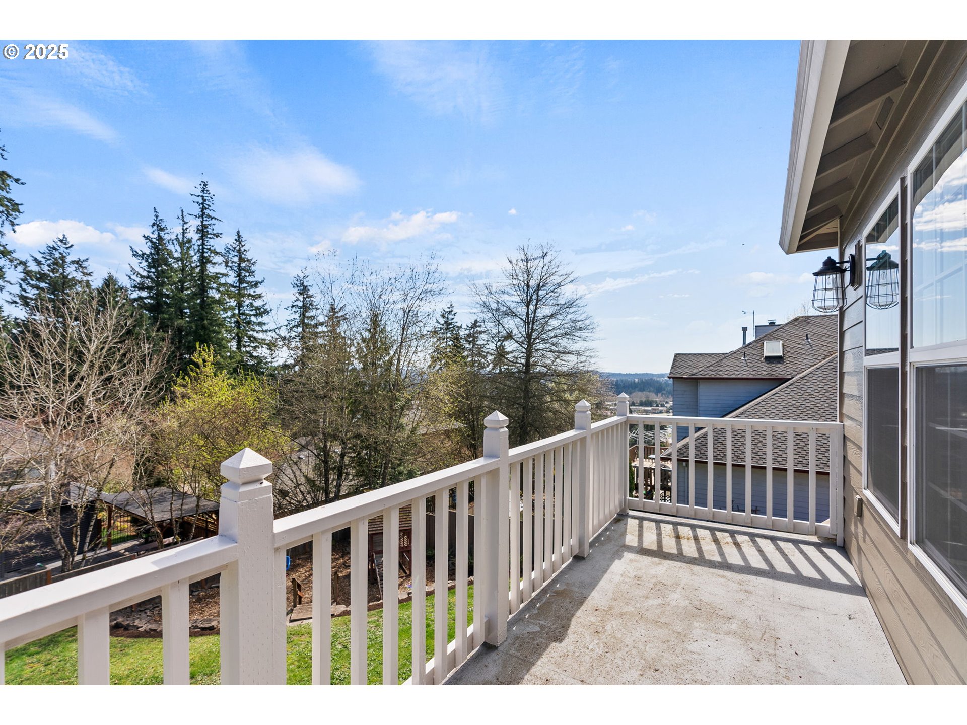 14728 Southwest 117th Place Portland, OR 97224 - Photo 33 of 48 Gallery Image 33