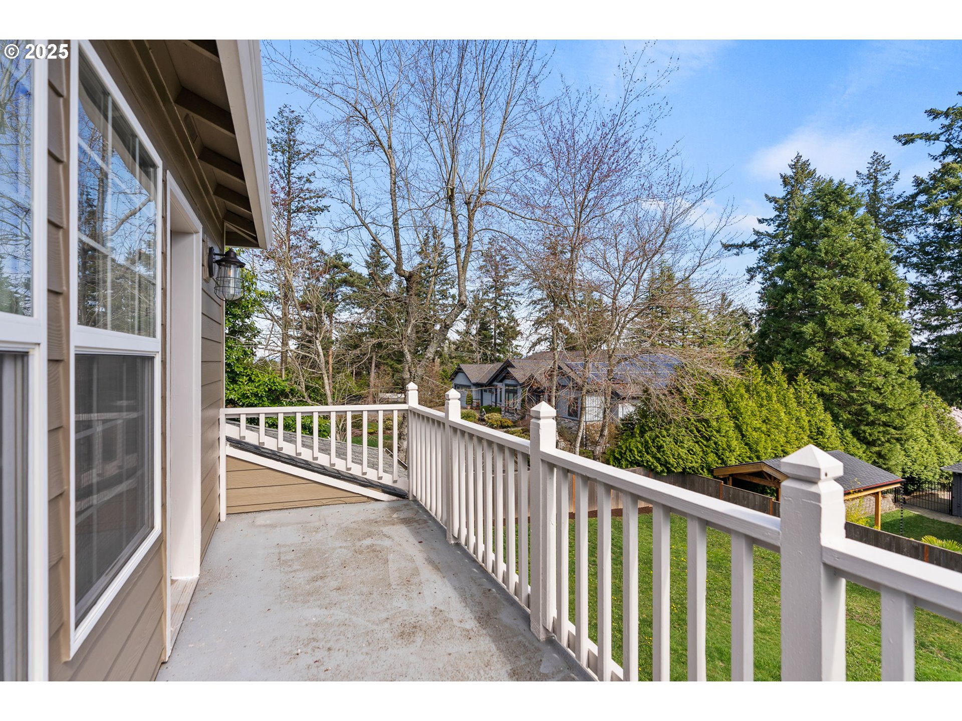 14728 Southwest 117th Place Portland, OR 97224 - Photo 34 of 48 Gallery Image 34