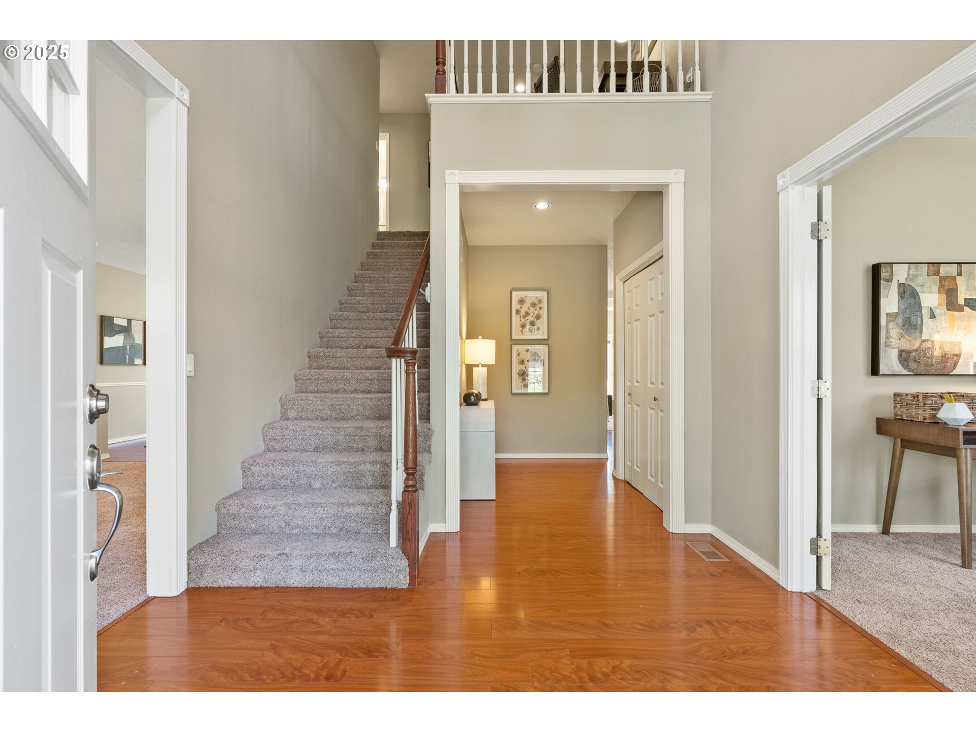 14728 Southwest 117th Place Portland, OR 97224 - Photo 4 of 48 Gallery Image 4