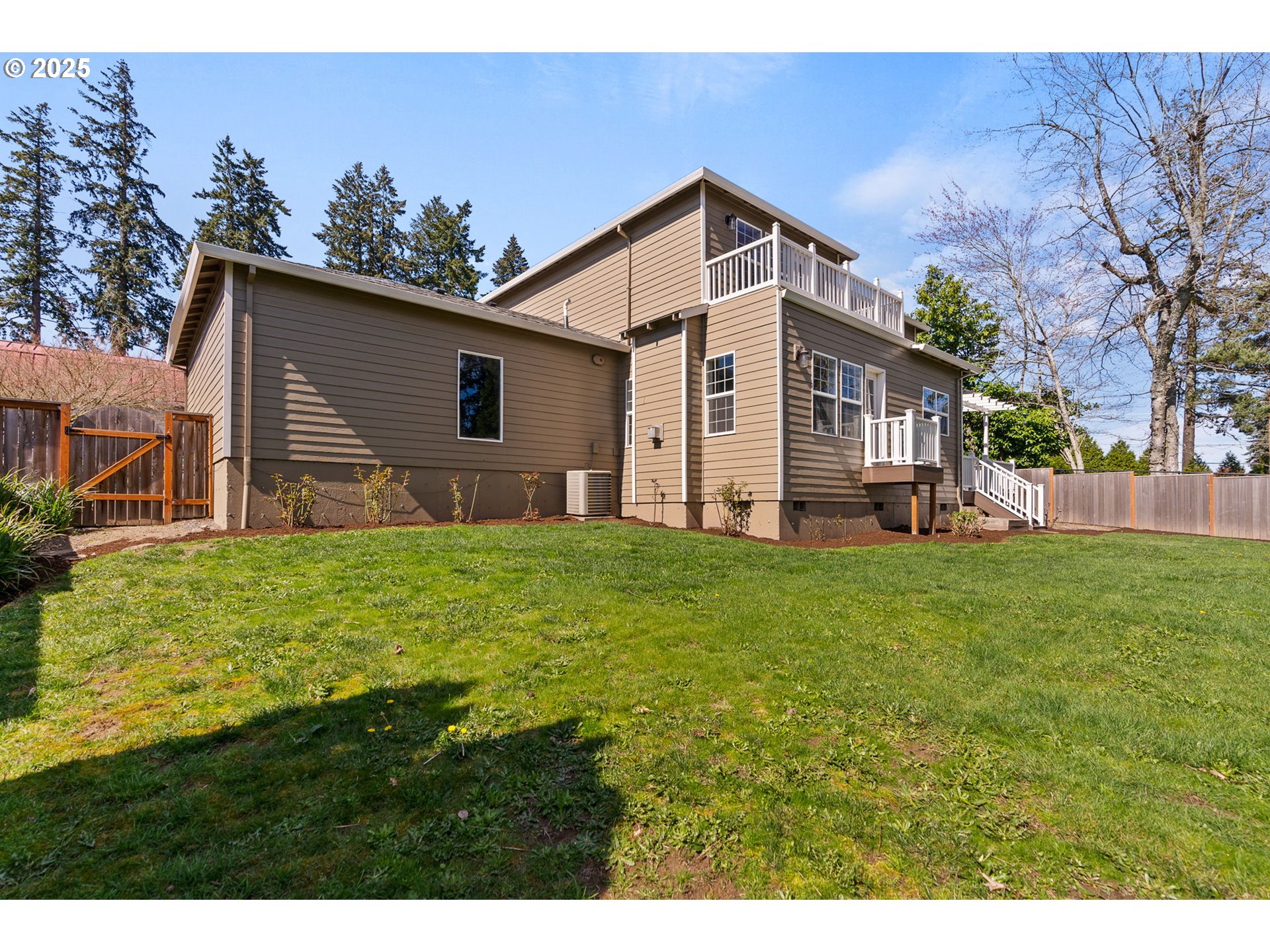 14728 Southwest 117th Place Portland, OR 97224 - Photo 45 of 48 Gallery Image 45