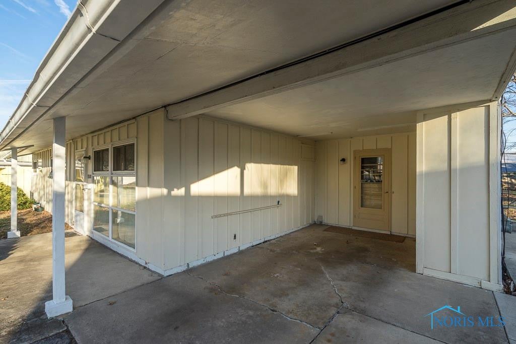 4452 Elmhurst Road Toledo, OH 43613 - Photo 2 of 26 Gallery Image 2