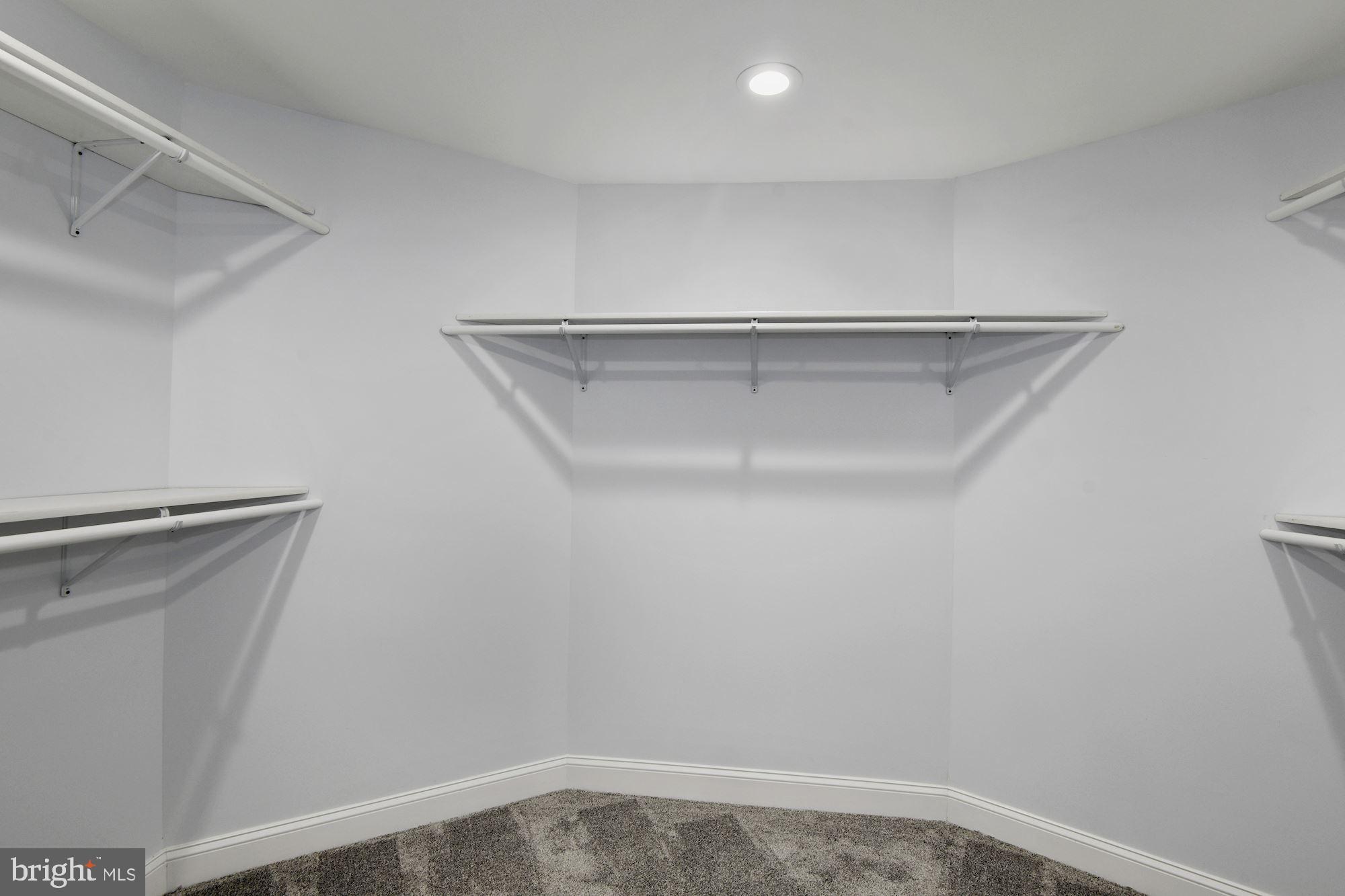 603 Orkney Road Baltimore, MD 21212 - Photo 33 of 46 Master Bedroom 2_Walk In Closet_Upper 2 Level