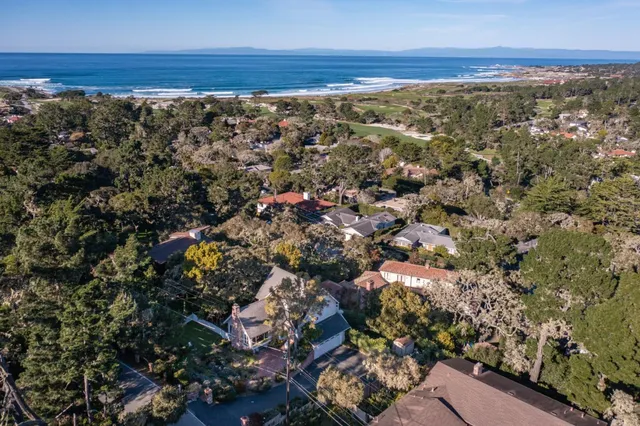 $2,600,000 | 2962 Club Road, Pebble Beach, CA 93953