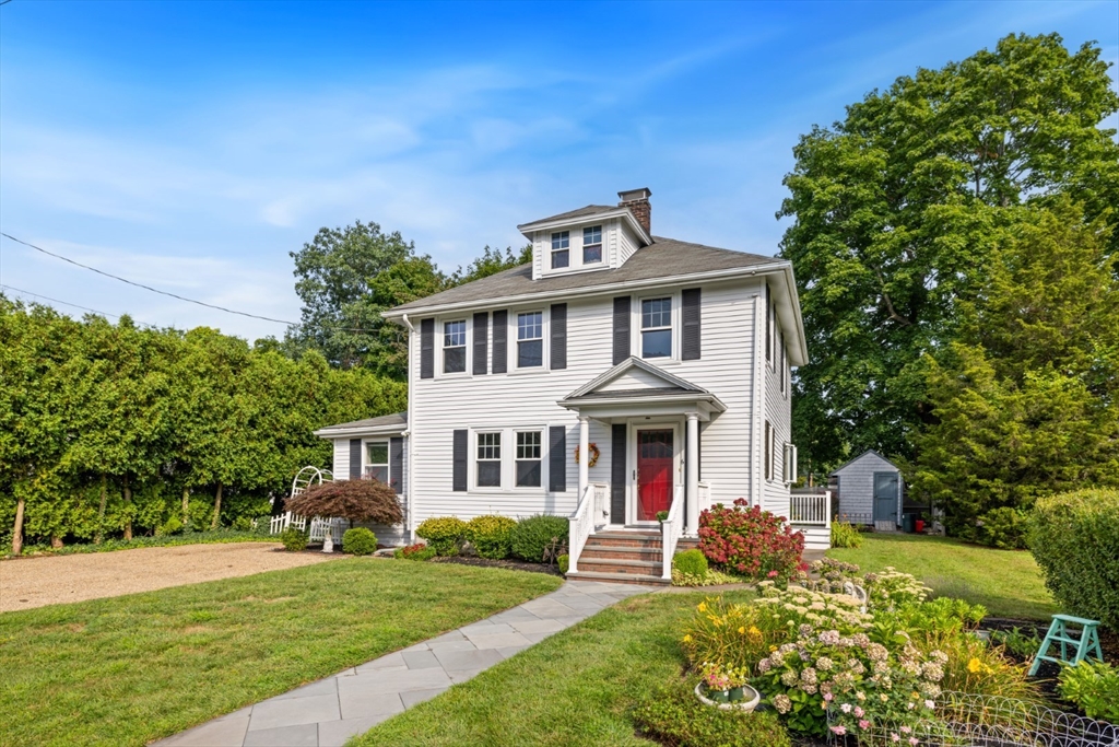 6 Vale Road Reading, MA 01867 - Photo 1 of 40 Gallery Image 1