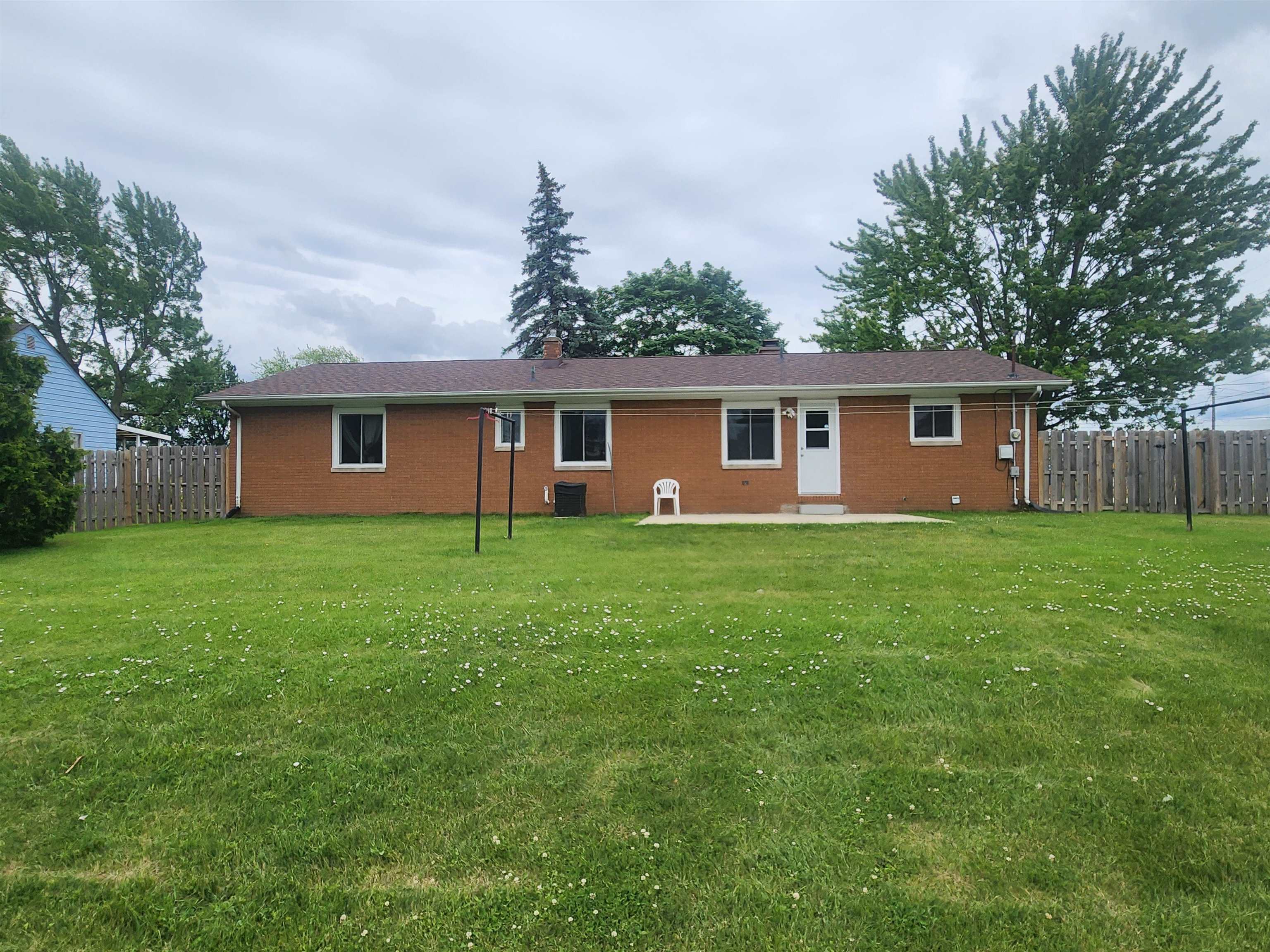 1974 West Youngs Ditch Road Bay City, MI 48708 - Photo 34 of 37