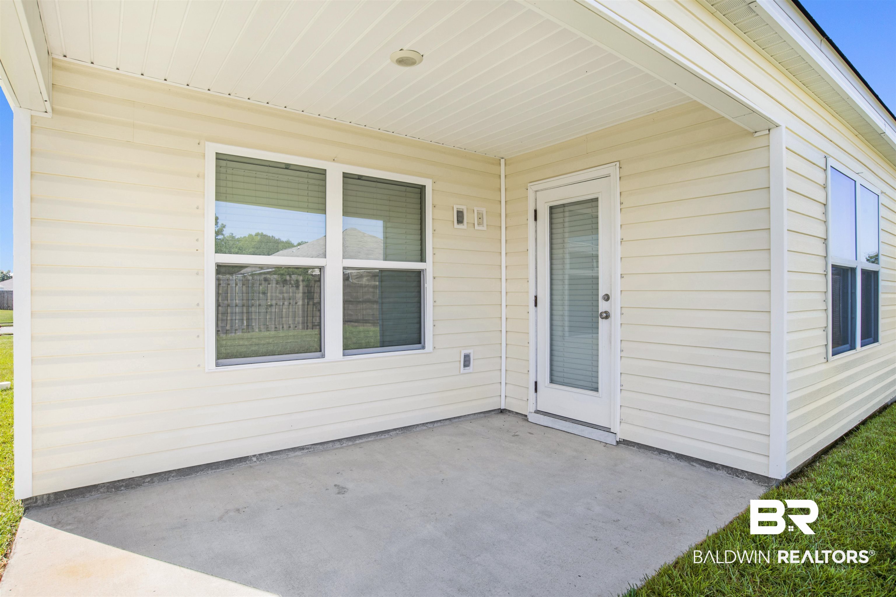 8008 Pickwick Dr. Foley, AL 36535 - Photo 27 of 33 Covered Back Patio