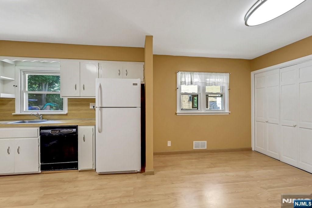 36 Benton Road Paramus, NJ 07652 - Photo 18 of 27