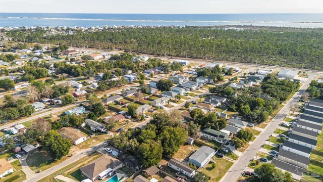 $375,000 | 5408 Arrowhead Road, Pensacola, FL 32507